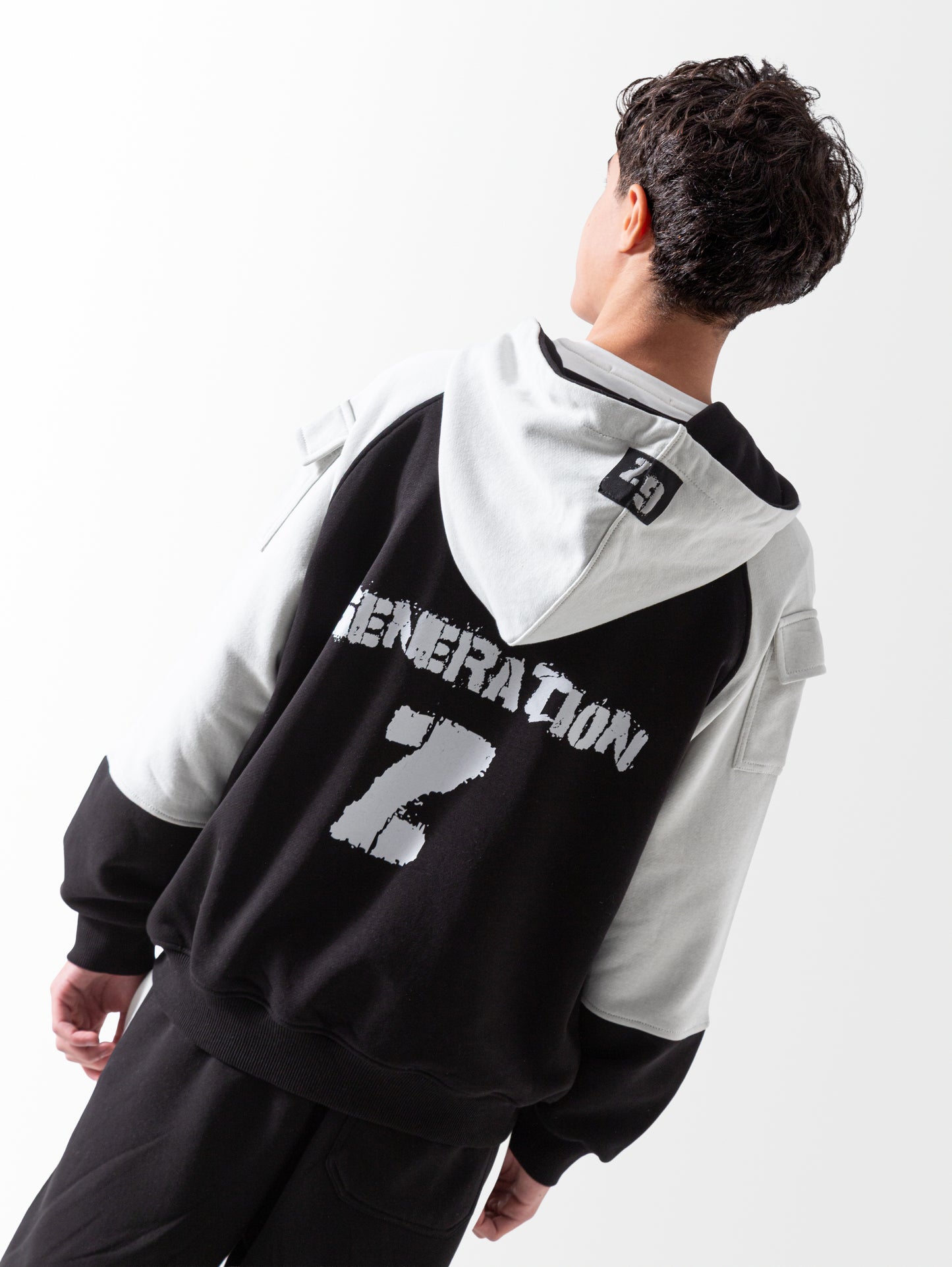 طقم جونيور اولادى خريفى جينيرايشن زد