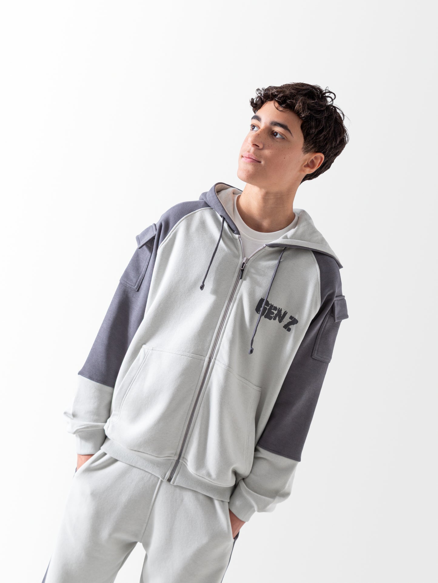 طقم جونيور اولادى خريفى جينيرايشن زد