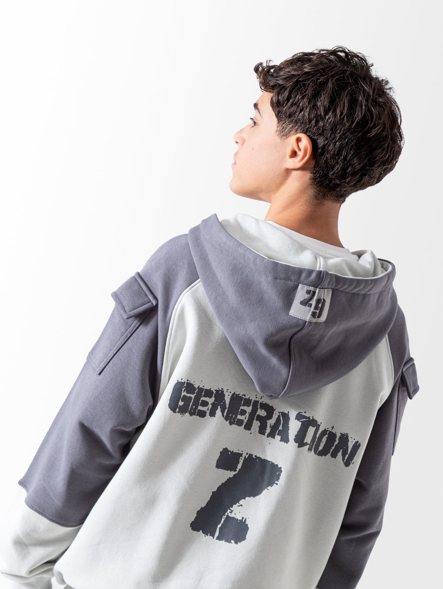 طقم جونيور اولادى خريفى جينيرايشن زد