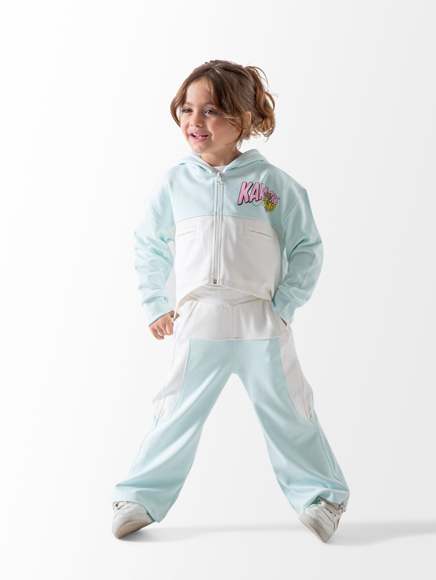 طقم كيدز بناتى خريفى كاراوكي