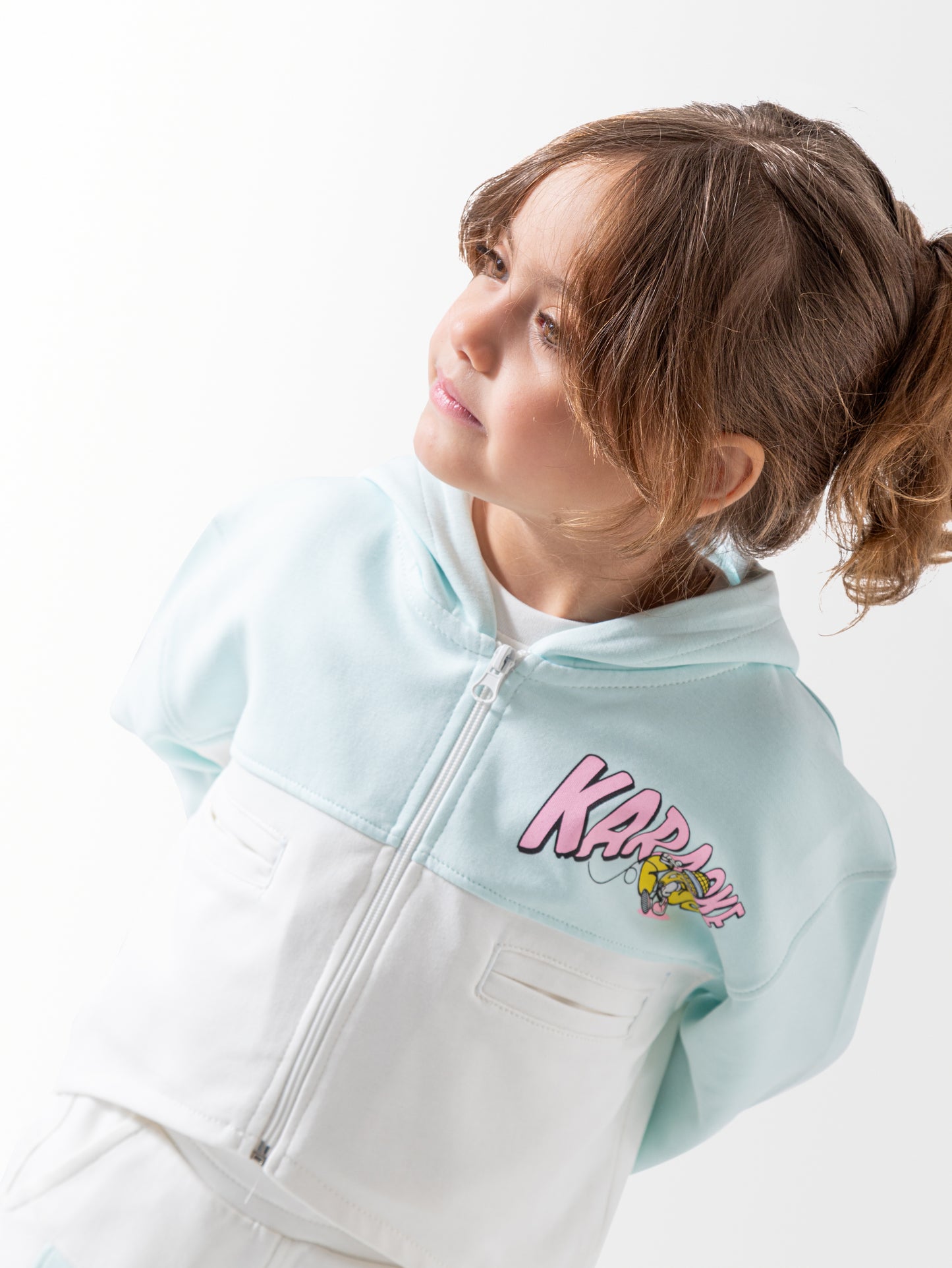 طقم كيدز بناتى خريفى كاراوكي