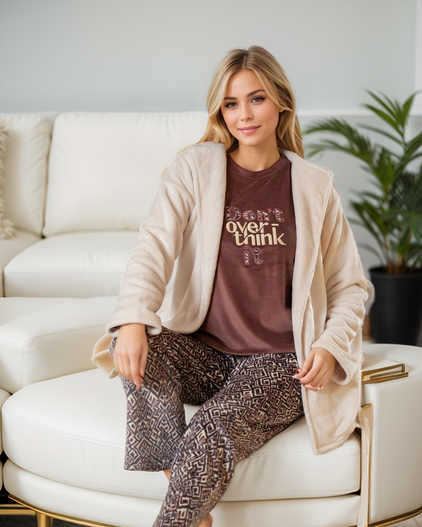 don't over think بيجاما حريمي 3 قطع