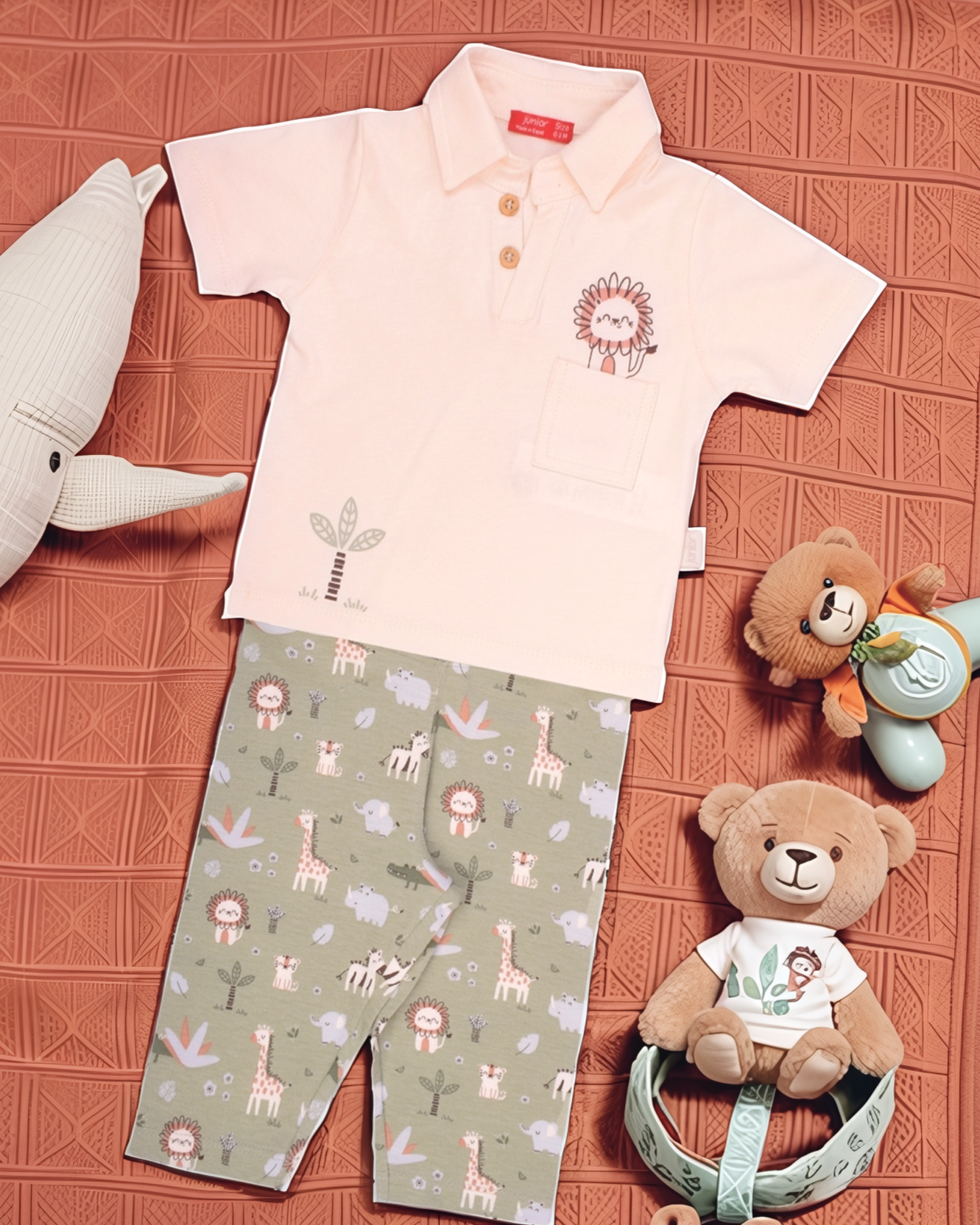 Happy Jungle بيجاما اولادي تيشيرت و بنطلون مطبوع