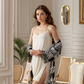 Knight C -Mashirt Et Un COURT ENSBLE De Robe