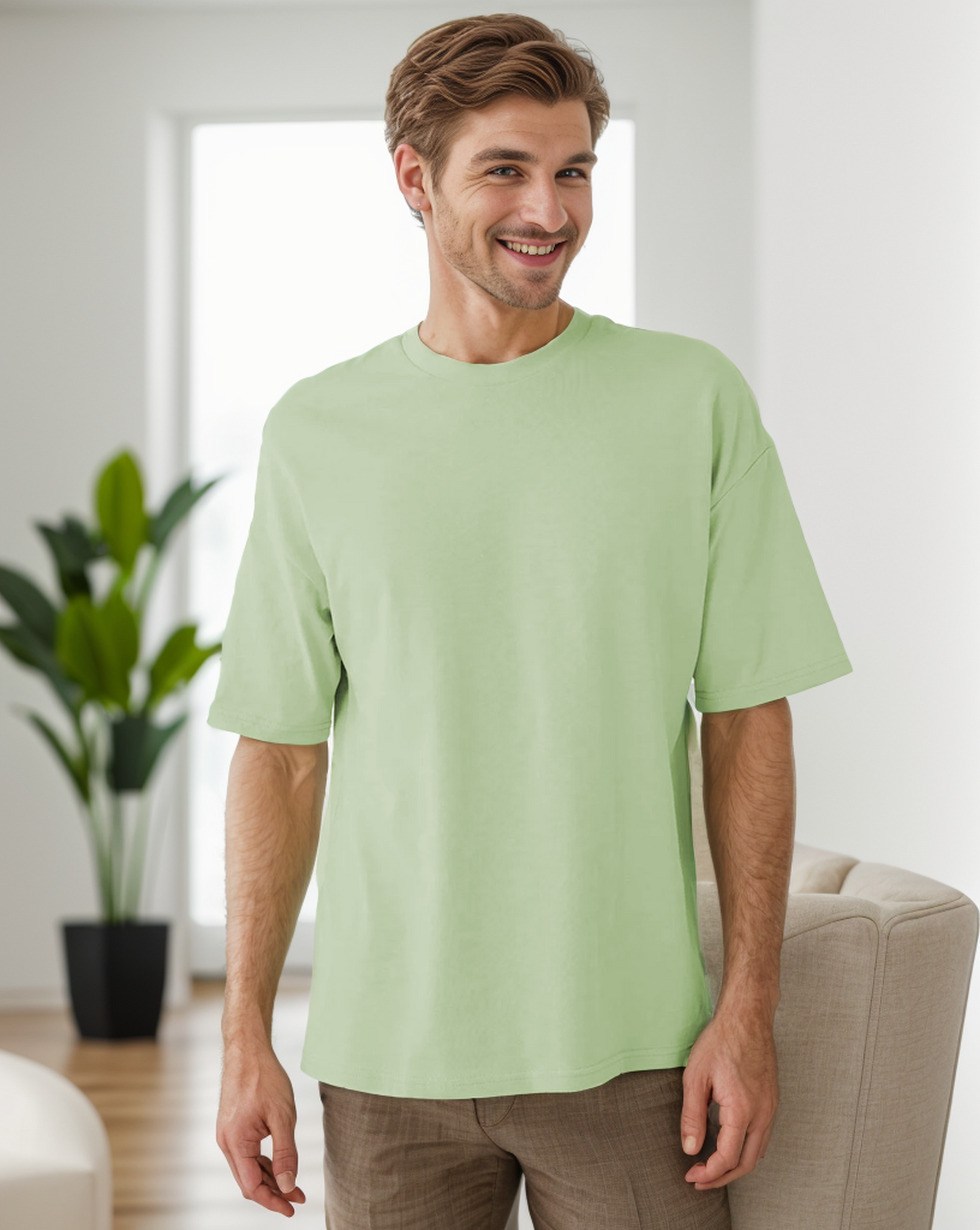 تيشرت رجالي نُص كُم سادة واسع