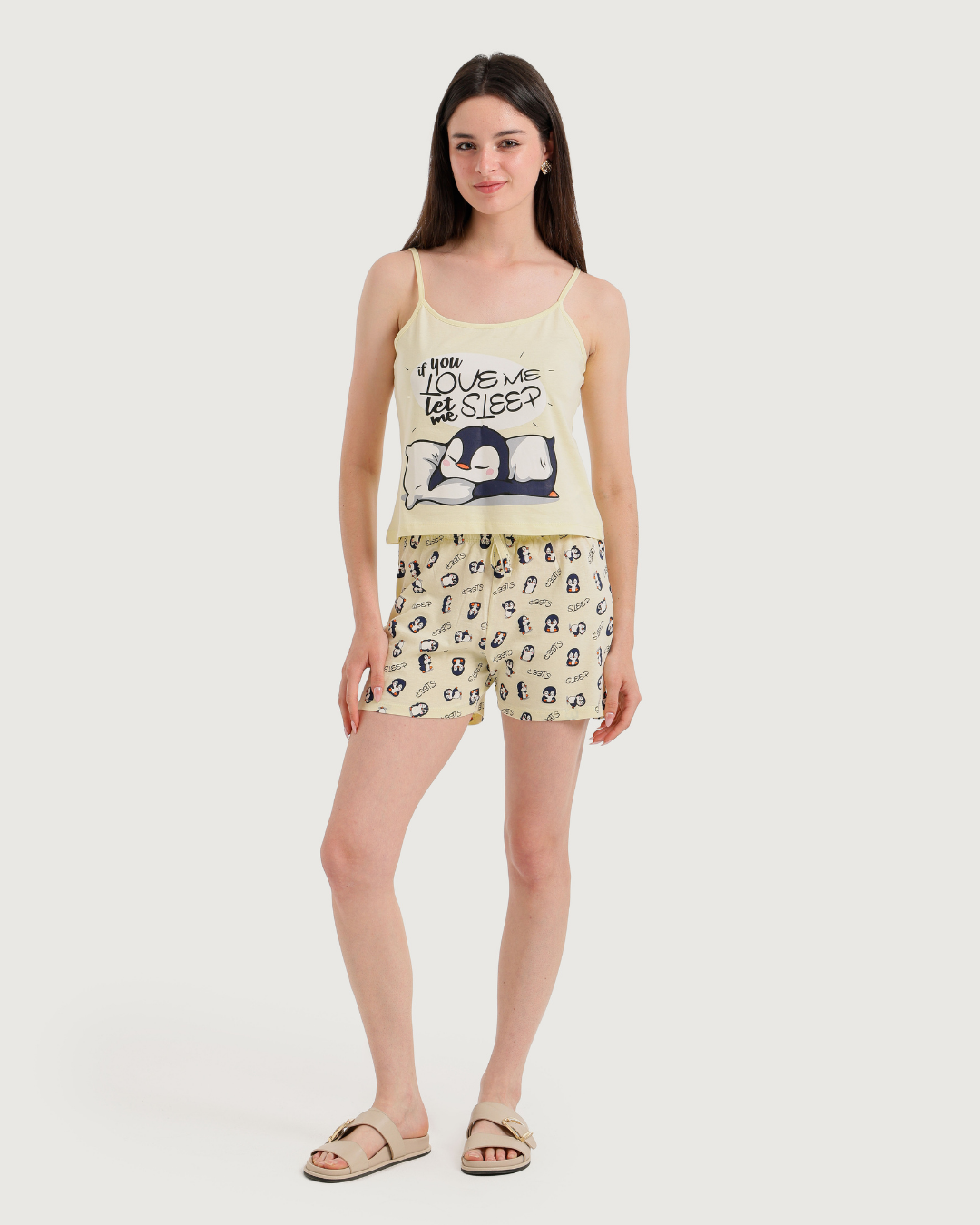 Penguin  بيجاما حريمي حمالة وهوت شورت