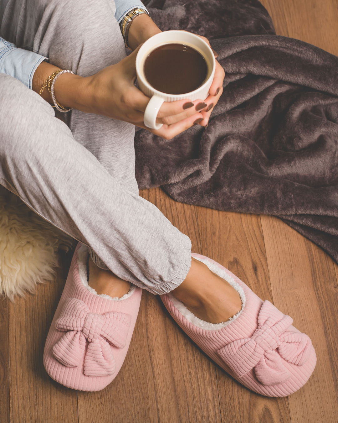 Pink Bow Women's Slippers