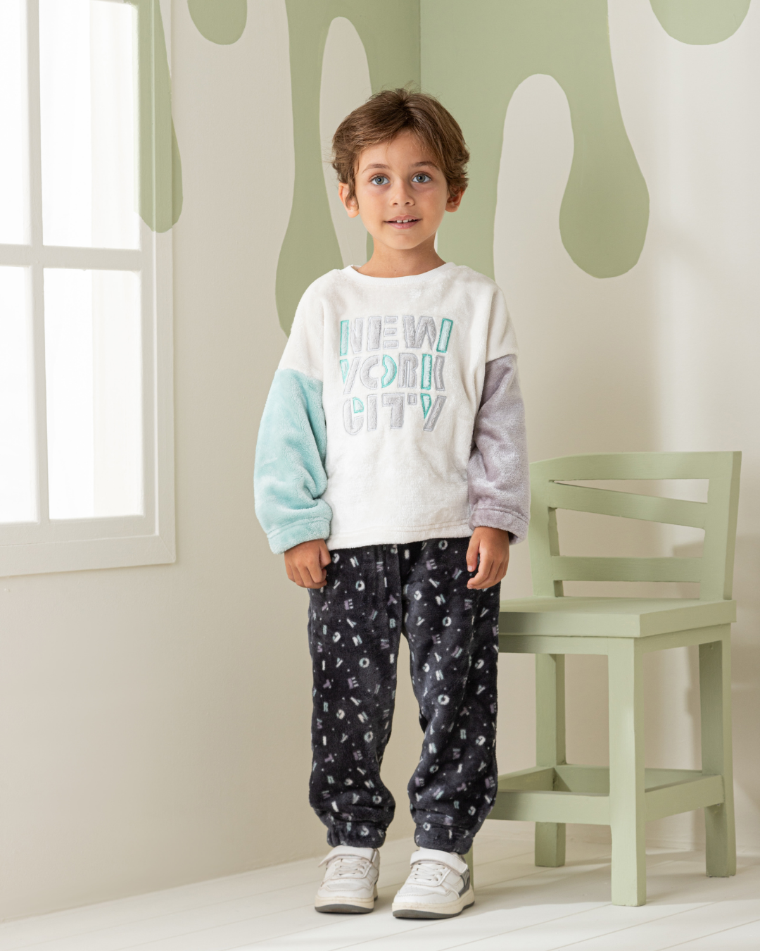 NYC Boys' pajamas with sleeves and trousers