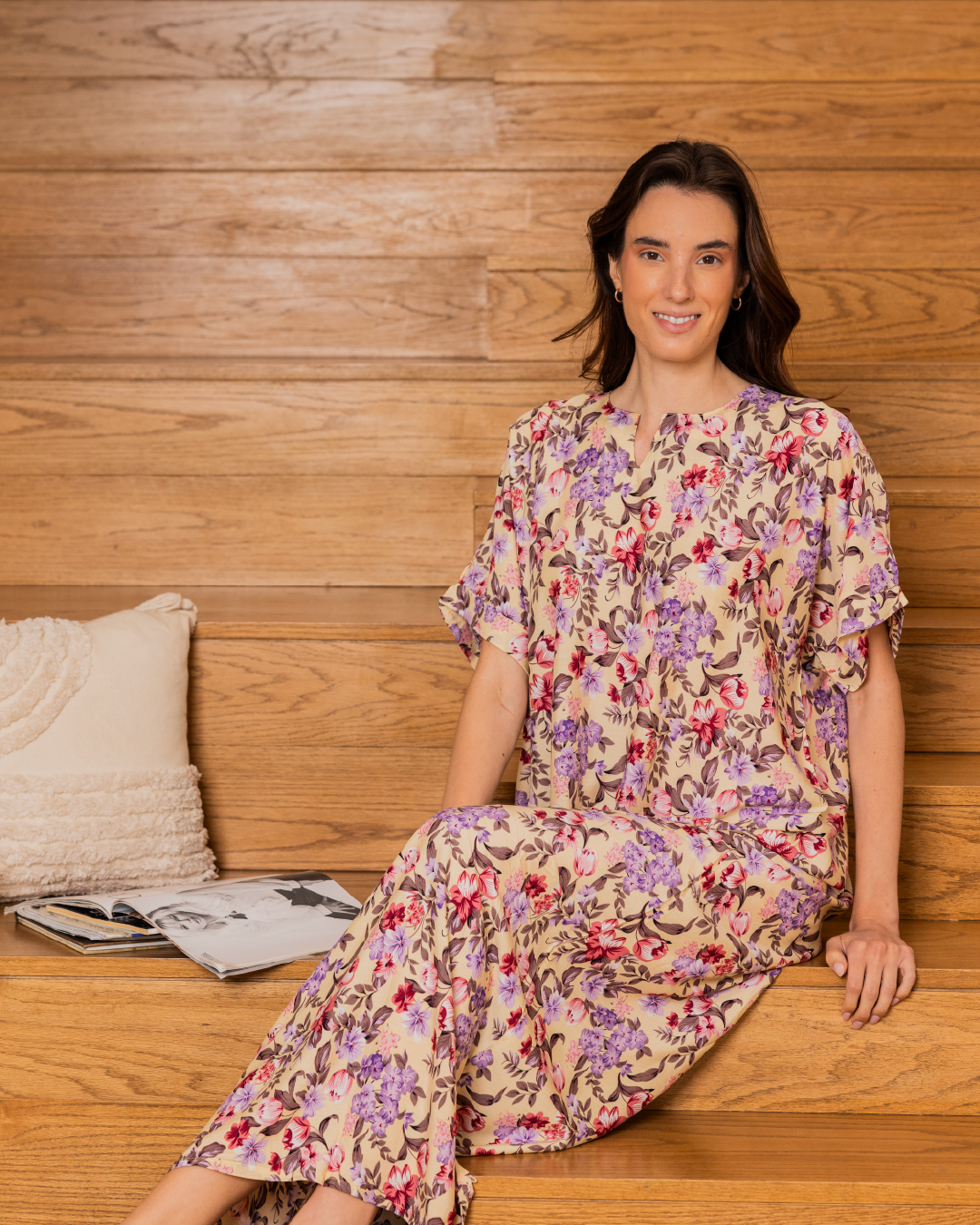 137 قميص فسكوز نص كم مشجر