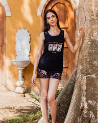 Women's pajamas top cut printed with 3 frame shorts, black and white