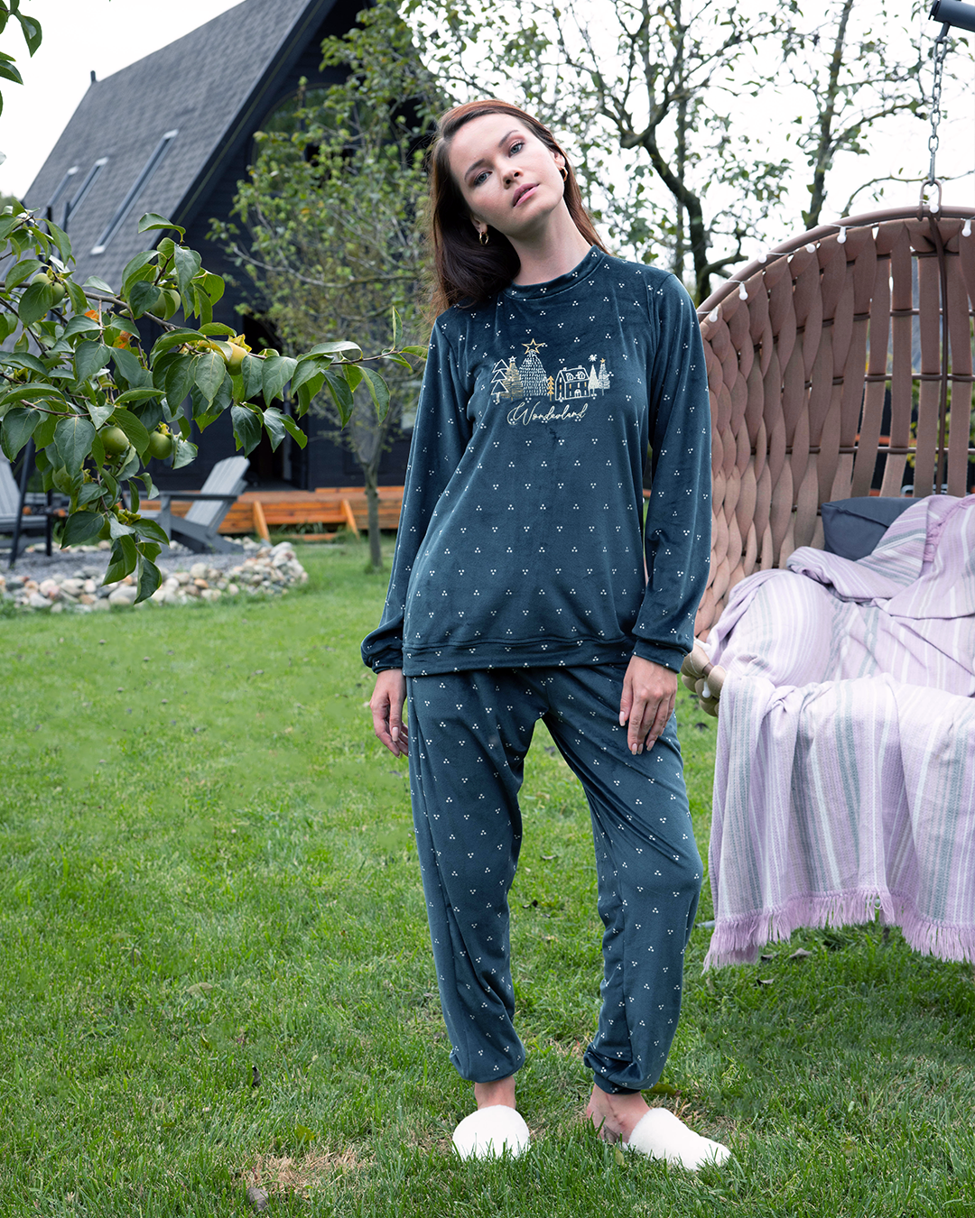 Women Long sleeve ,Soft elastin velvet Houses and trees