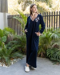 Women's nightgown, velor, cool shawl, embroidered with roses