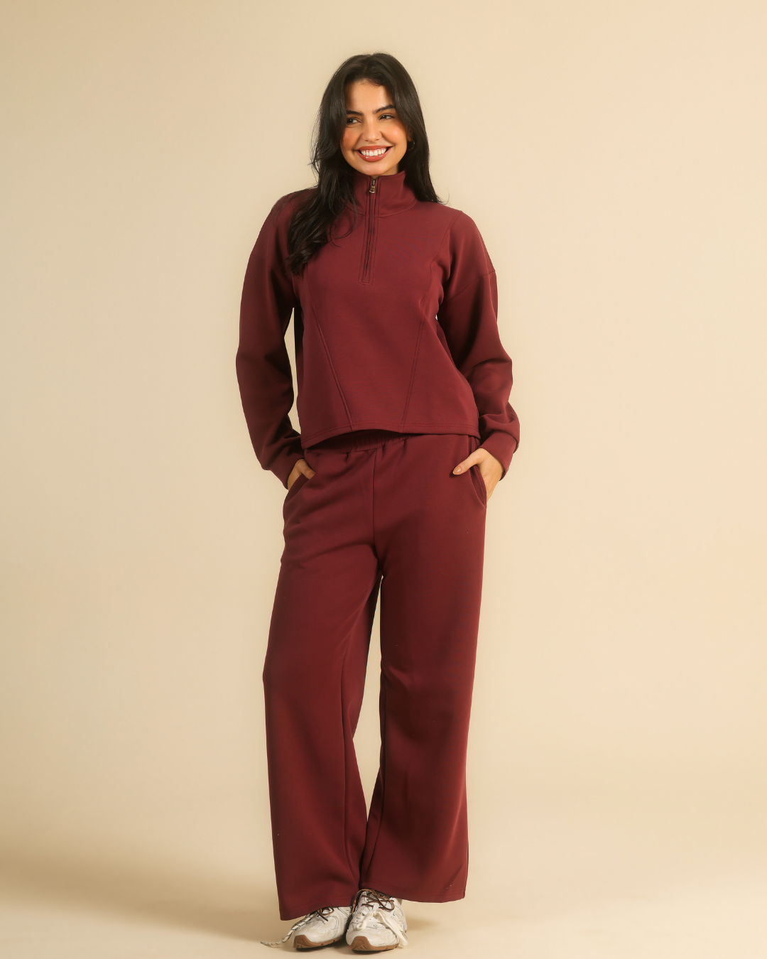 Enjoy winter outings in a soft women's set in dark colors