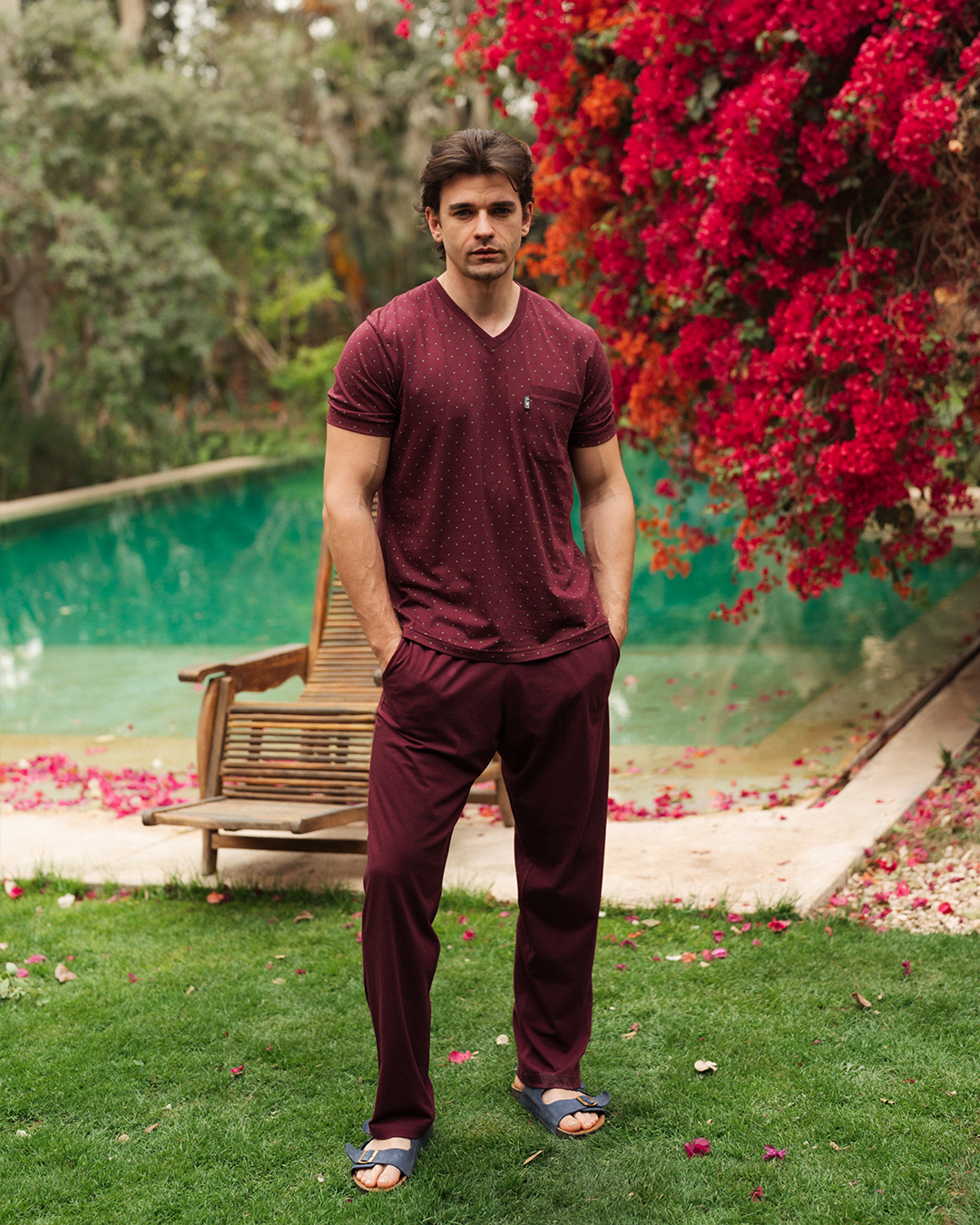 بيجاما رجالى مطبوع نصف كم و بنطلون ساده