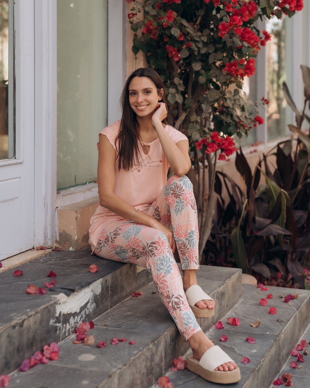 bem me guero Women's pajamas Long floral trousers Half-sleeve T-shirt Open on the chest Flower embroidery