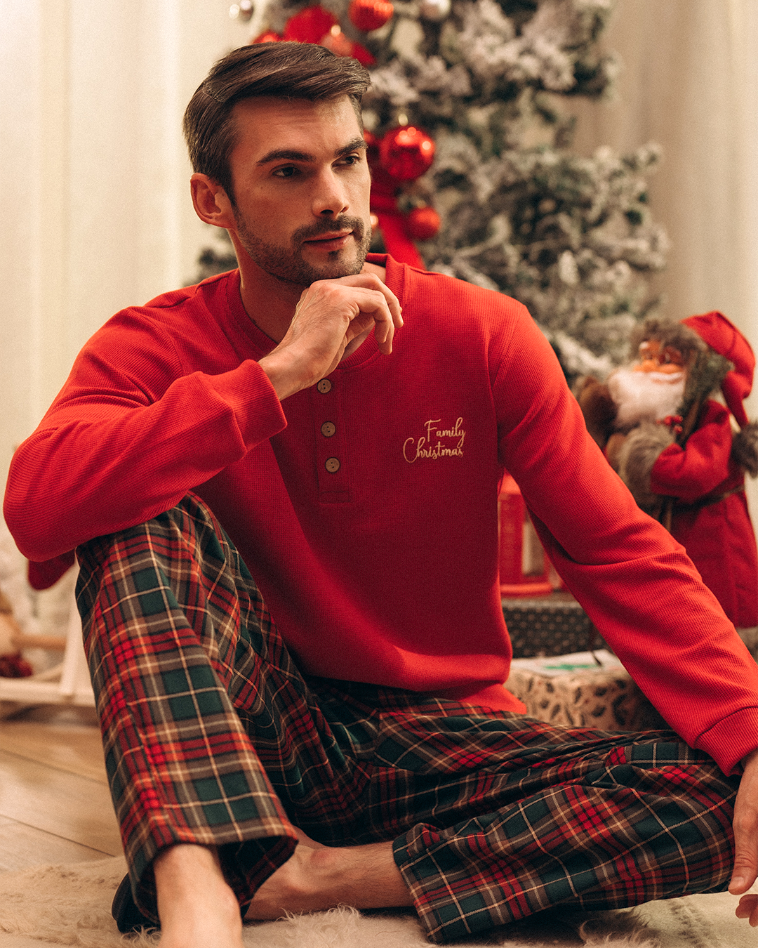 Men's plaid trousers