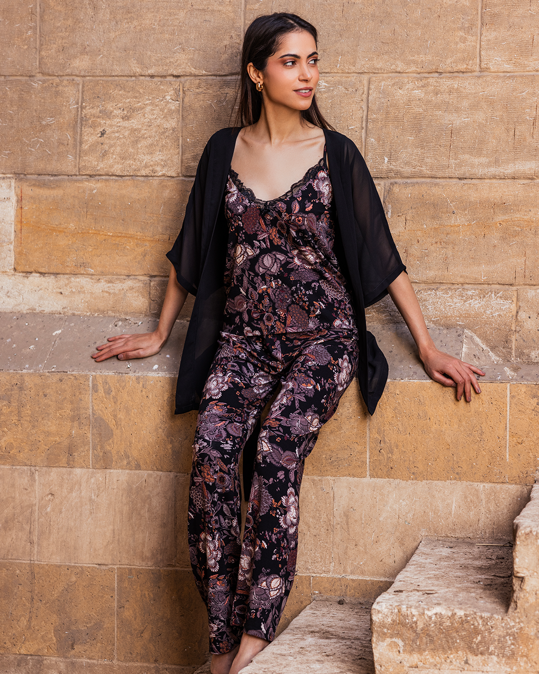 Women's pajamas, 3 pieces, chiffon top and pants, brick flower