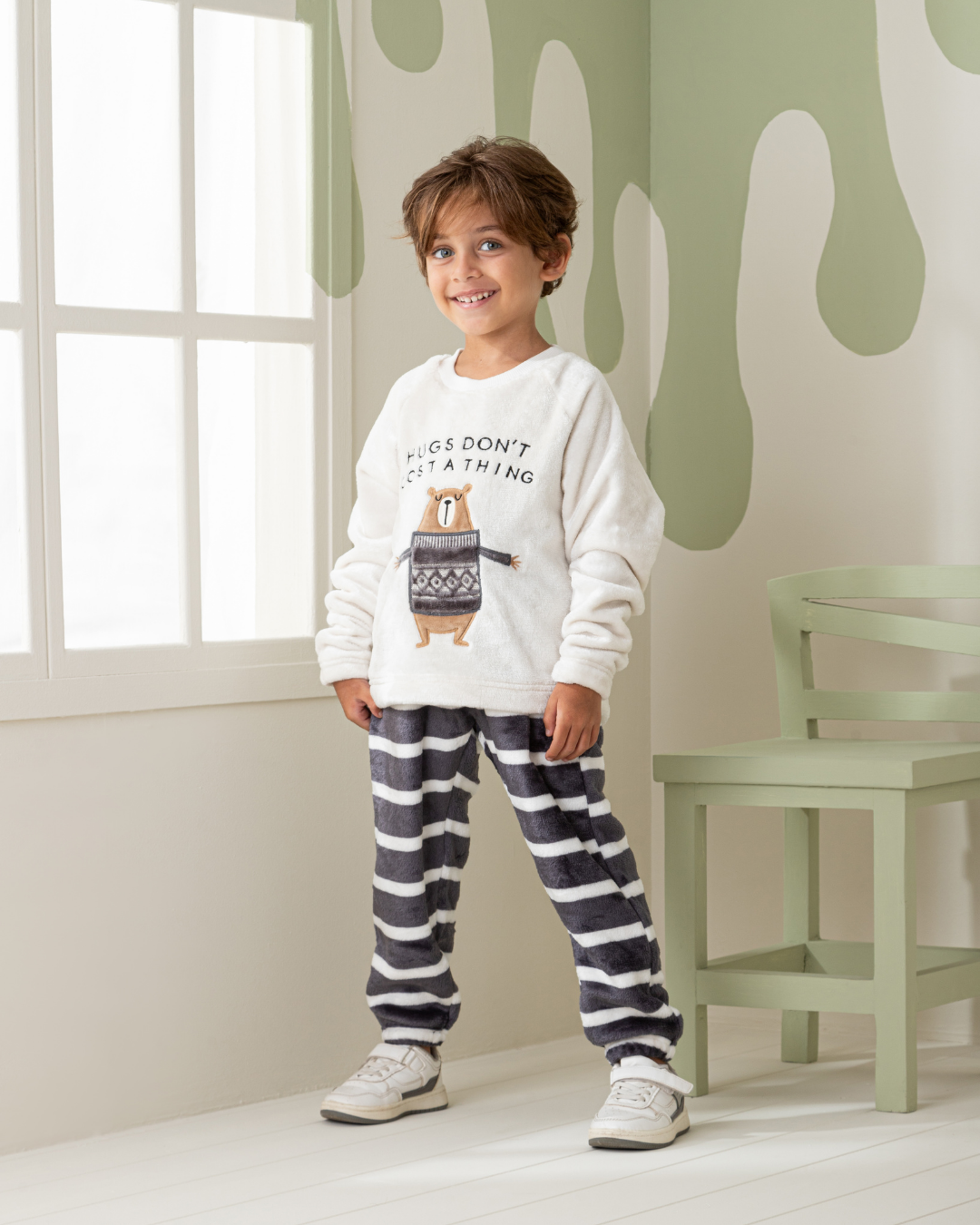 Hugs Bear Raglan boys pajamas