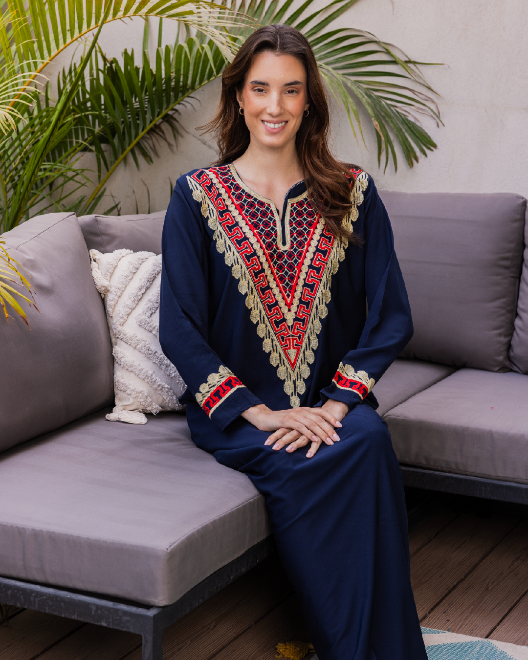 قميص داكرون سادة بكم مطرز 6