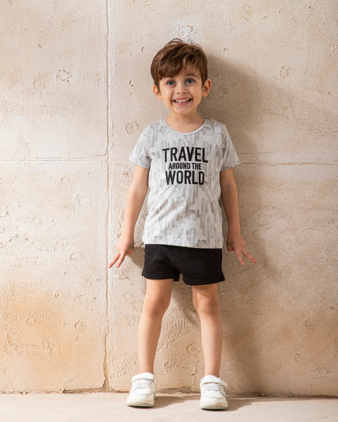 Travel around the world My children's pajamas