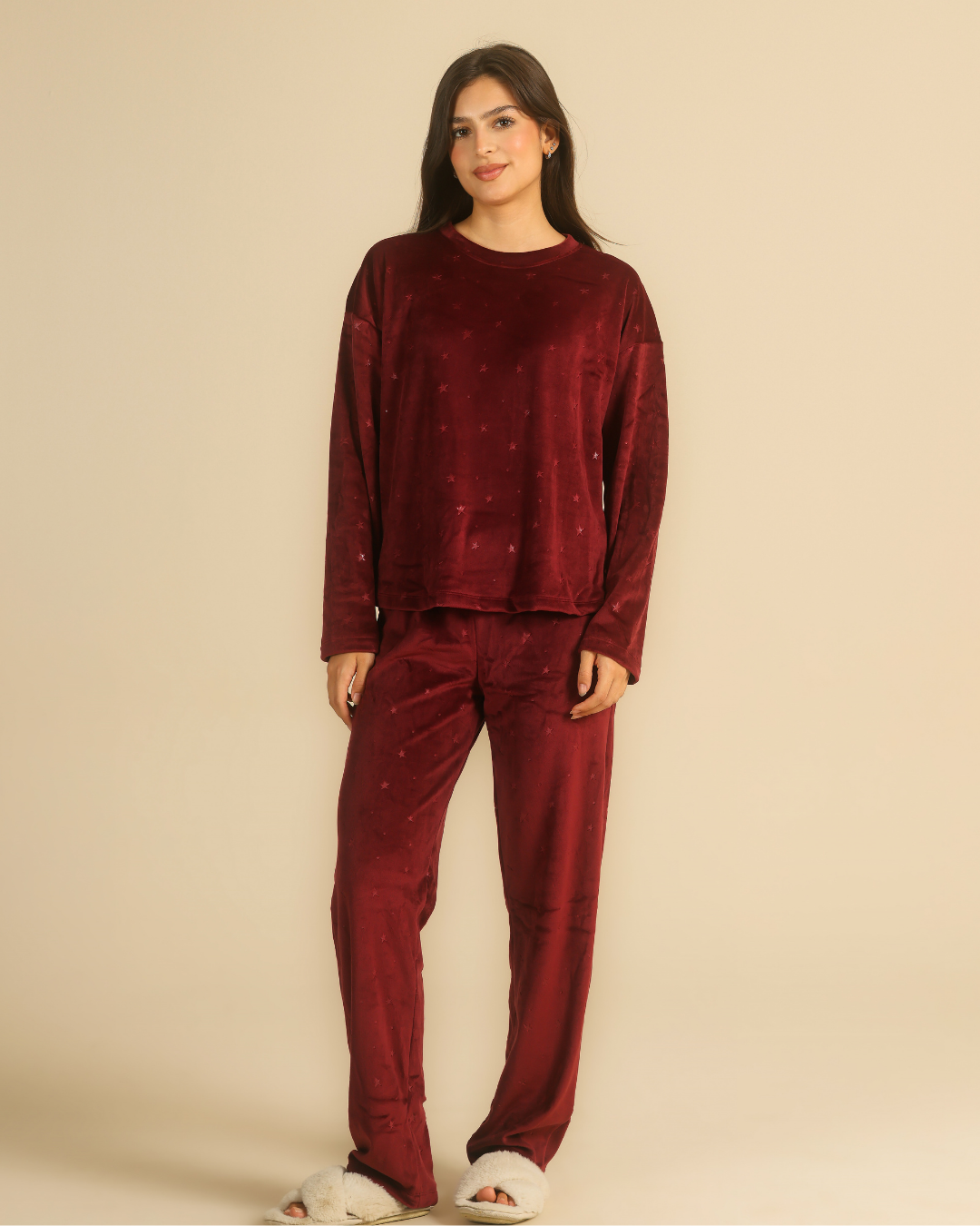 Women pajama set in burgundy stars