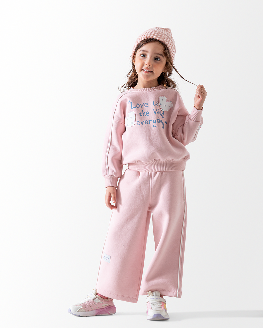 Ensemble for children and children, the love is the voice