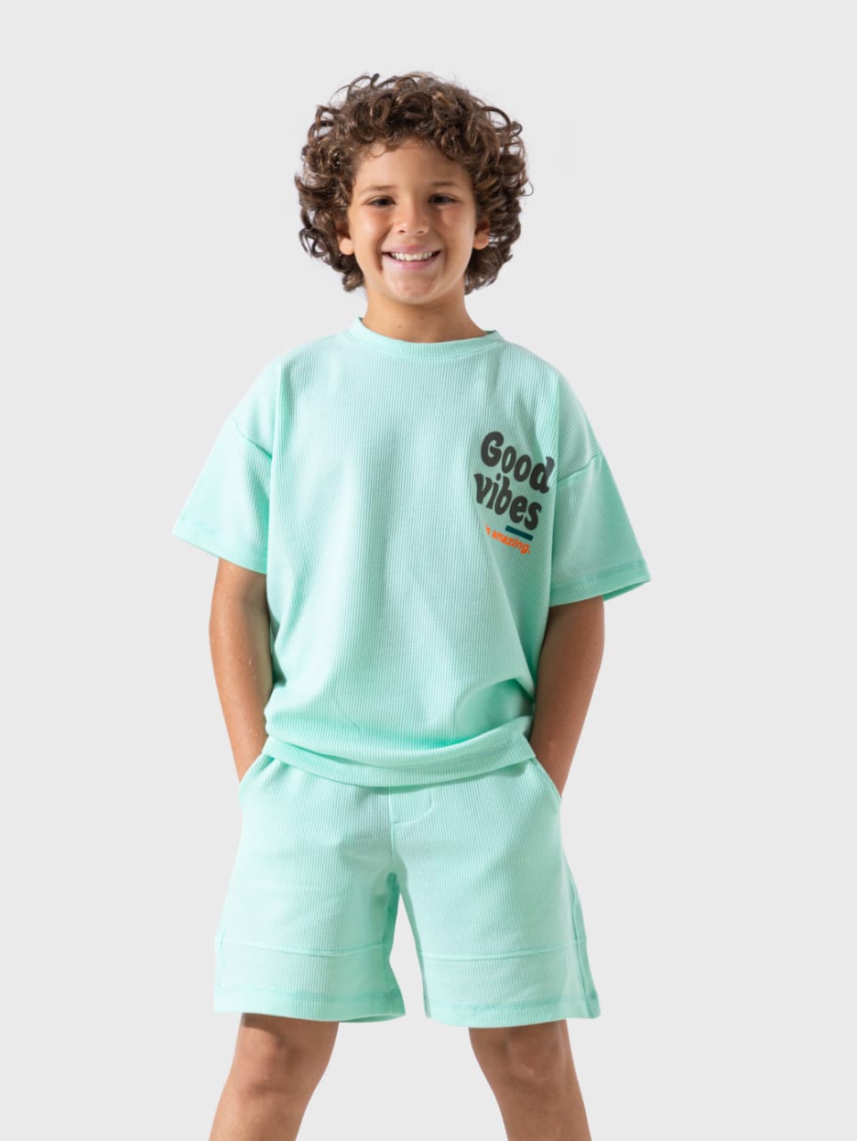 DREAMS FROM THE SHORE بيجامه اولادي وسط