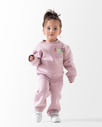 Amour mood NB طقم بناتي