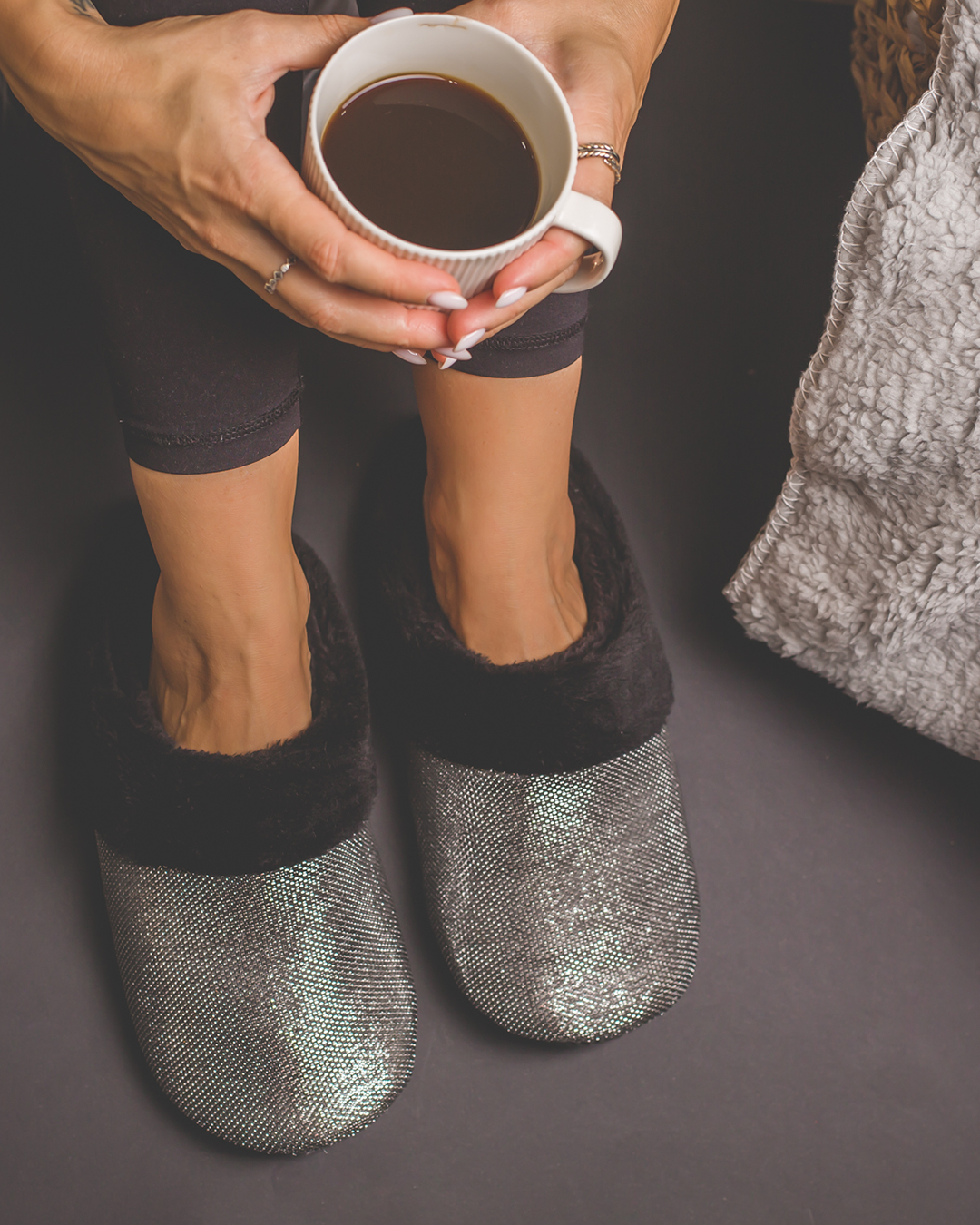 Crown شبشب حريمي كرون