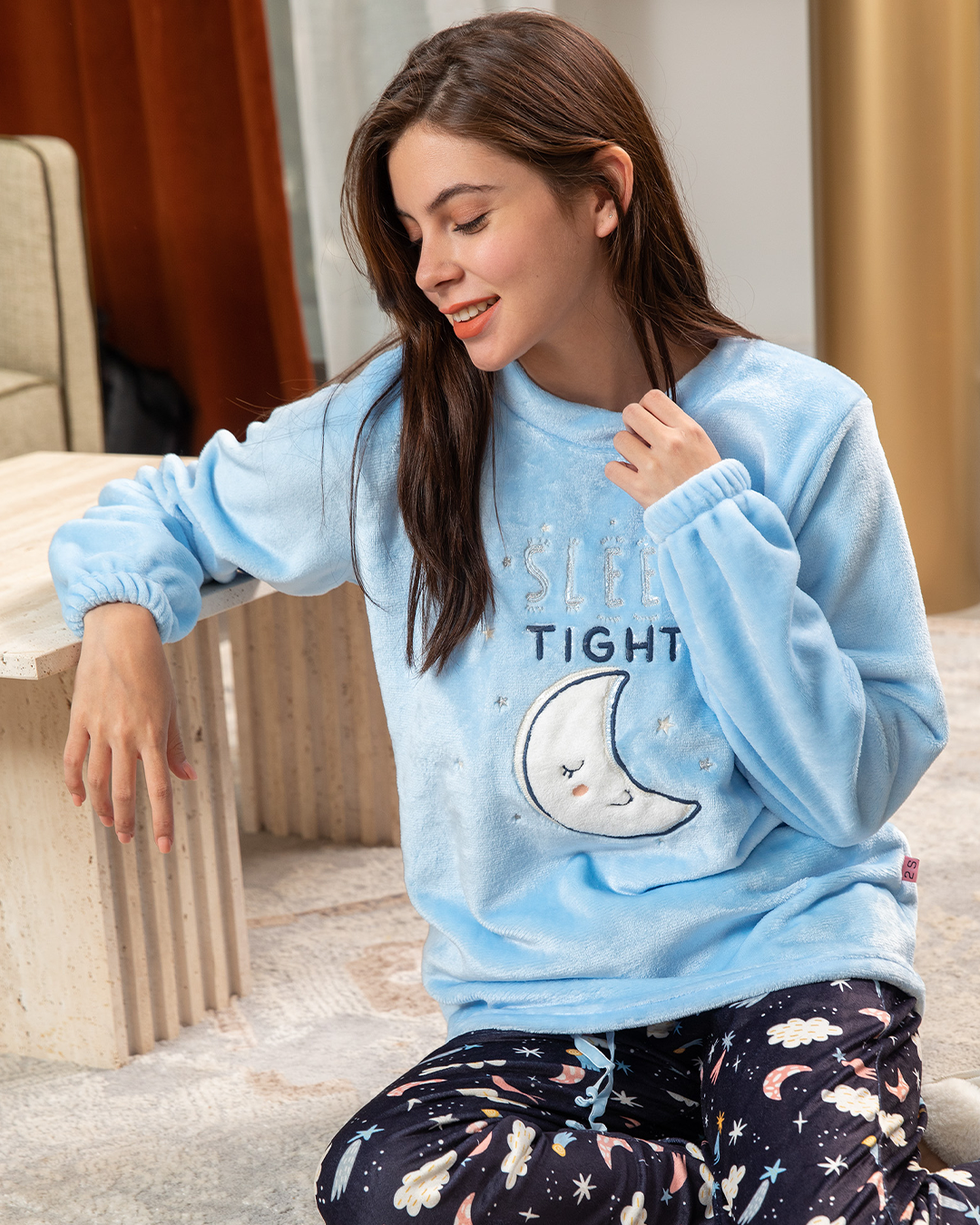 sleep tight تي شيرت حريمي بولار