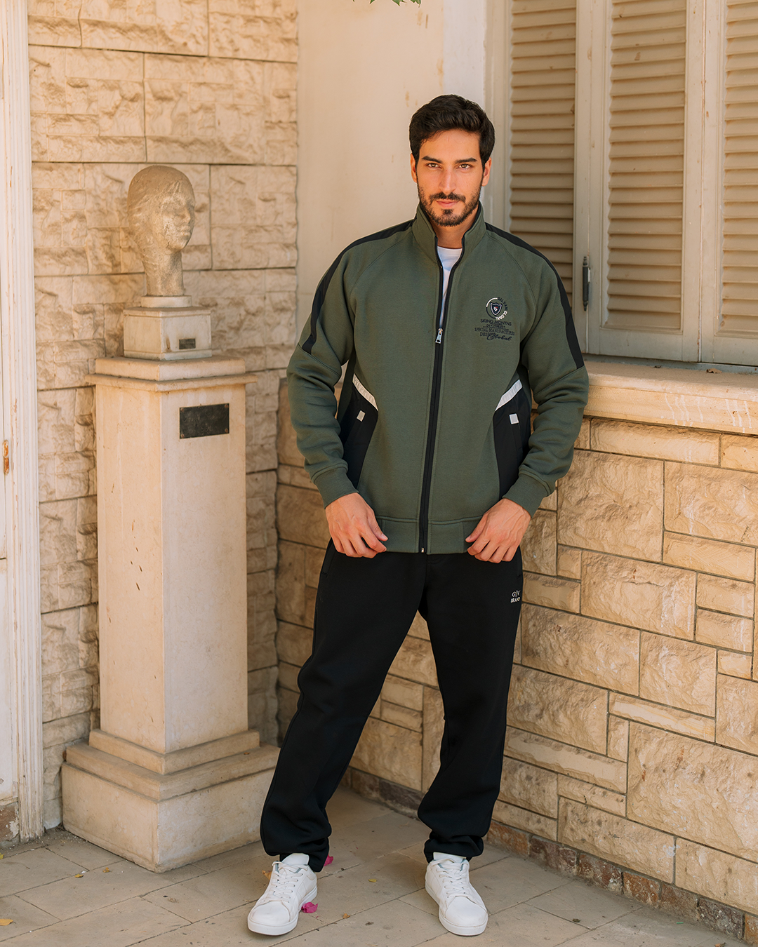 GLVINY GLOBAL بيجامه رجالي ياقة وبسوسته مفتوح وبجيوب