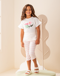 بيجاما نص كم رافل و بنتاكو قطن مع طباعه ورد على الصدر