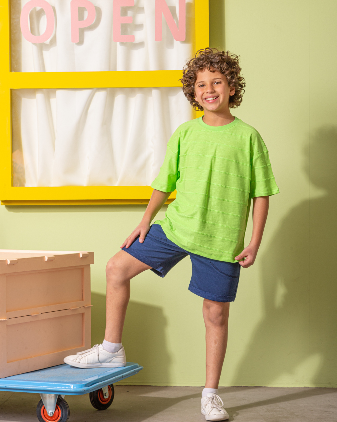 Surf Trip بيجامة اولادي وسط