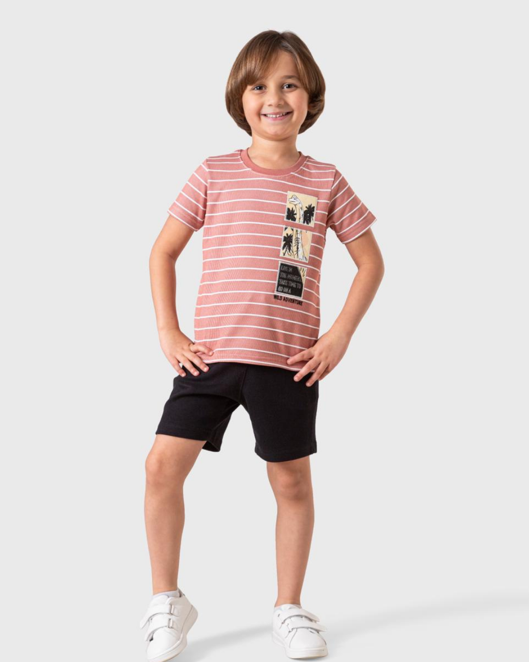 Dinasour بيجامه اولادي وسط