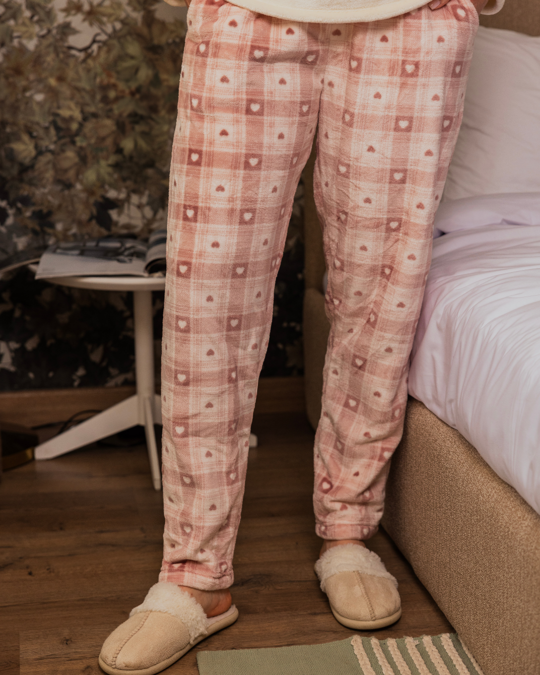 Heart checkers women's polar print pants