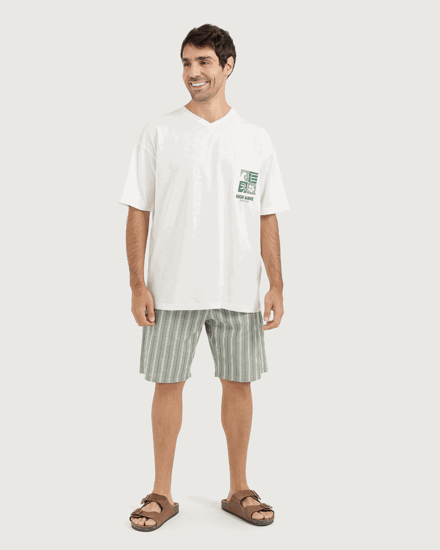 طقم بيجاما شورت نسيج مخطط