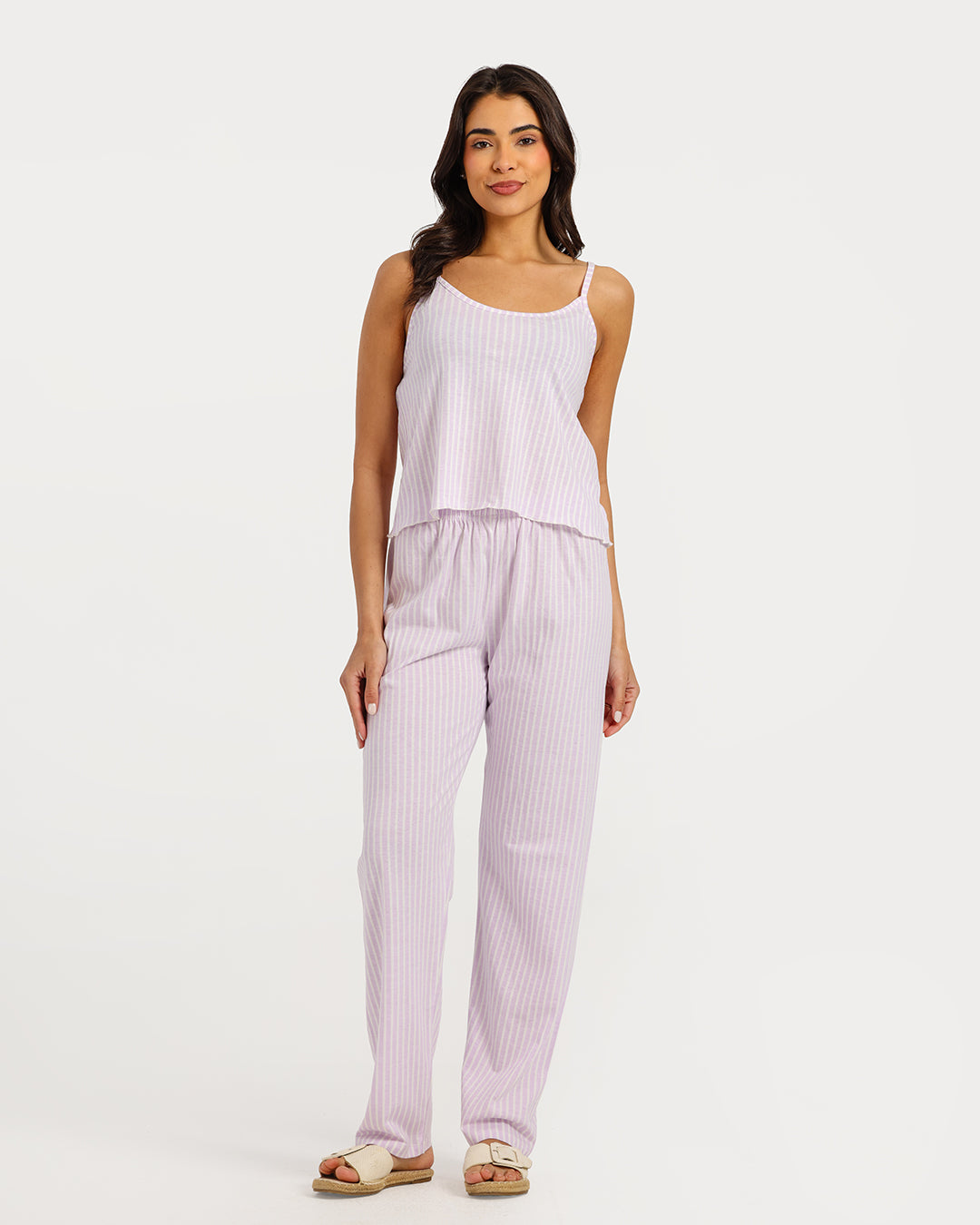 بيجامة حريمي بدون كم مع بنطلون