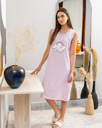 قميص نوم حريمي منقط ومطرز سحاب