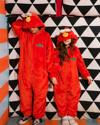 سالوبيت شخصية أيلمو من عالم سمسم