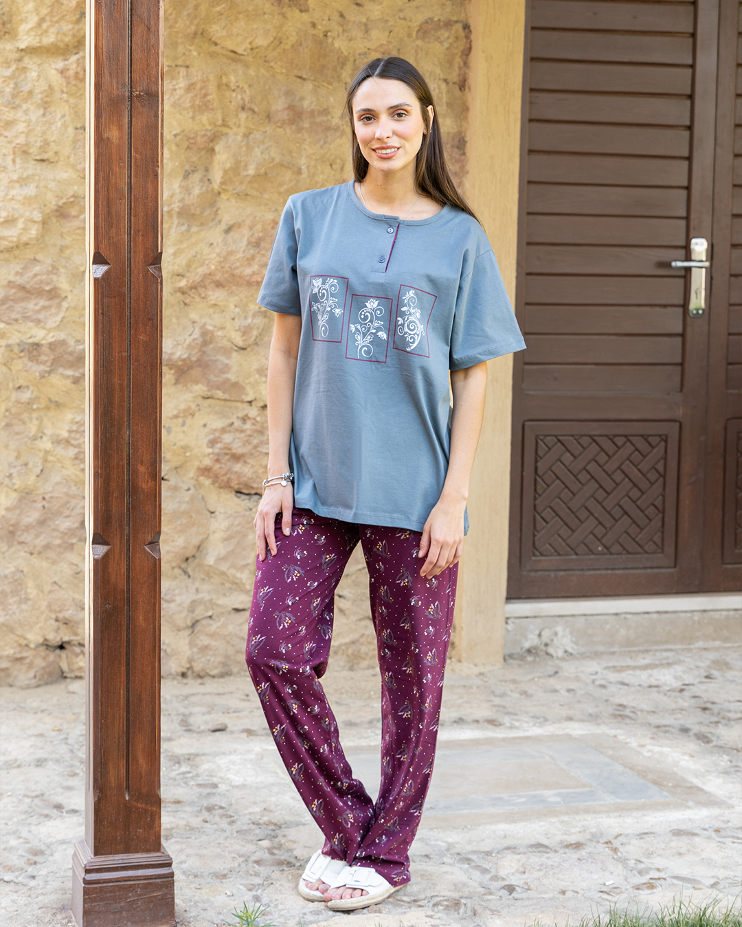 Women's pajamas, half sleeves, polo pants, branches