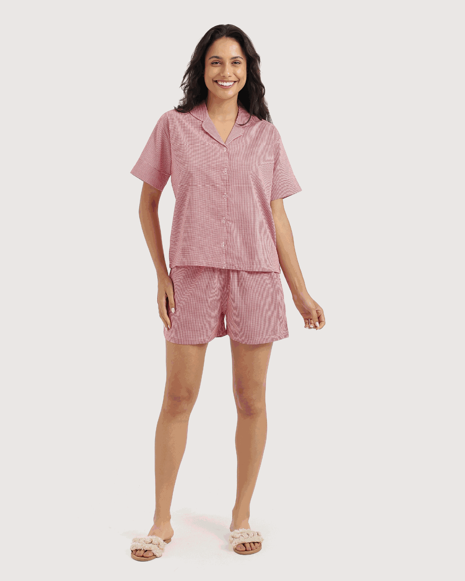 بيجاما حريمي كلاسيك بنقشة كاروه المميزة