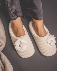 شبشب حريمي ورده