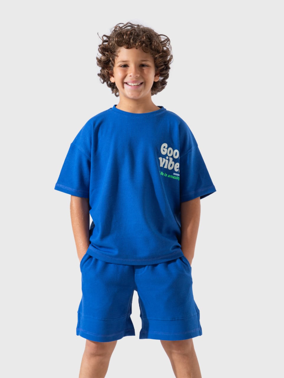 DREAMS FROM THE SHORE  بيجامة اولادي محير