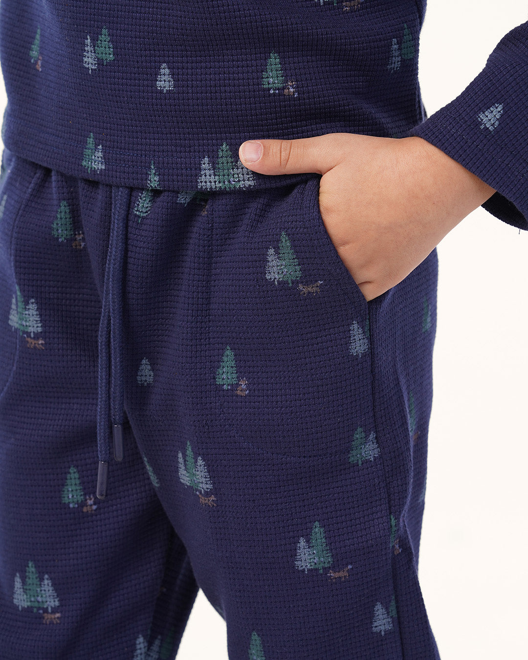 بيجاما بزراير أشجار الكريسماس