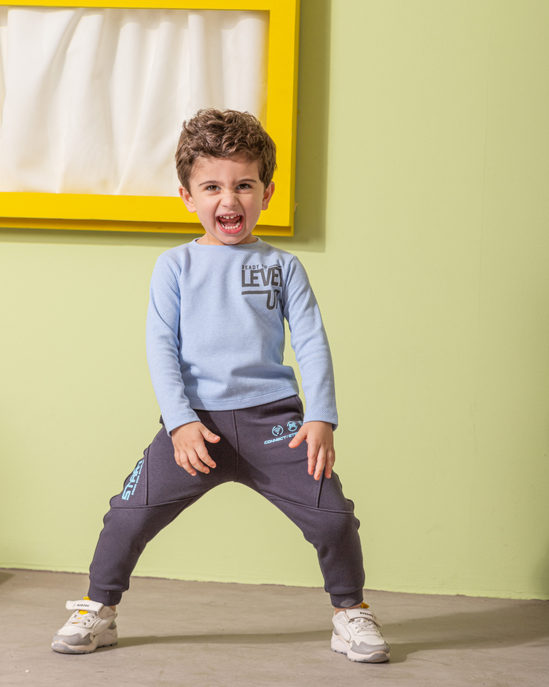 Level Up بيجامه اولادي وسط خريفي