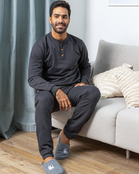 COOL بيجامه رجالي مردبولو زراير خشب تطريز بادج