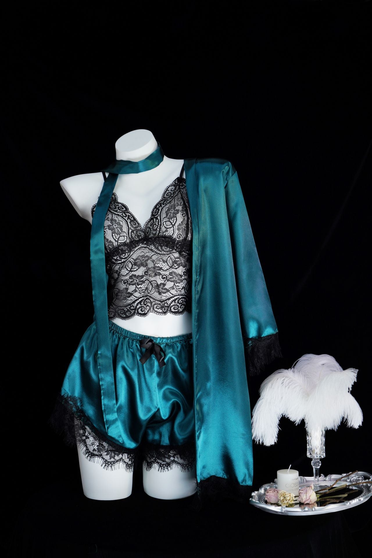 LS طقم روب و توب حمالة و شورت 3 قطع