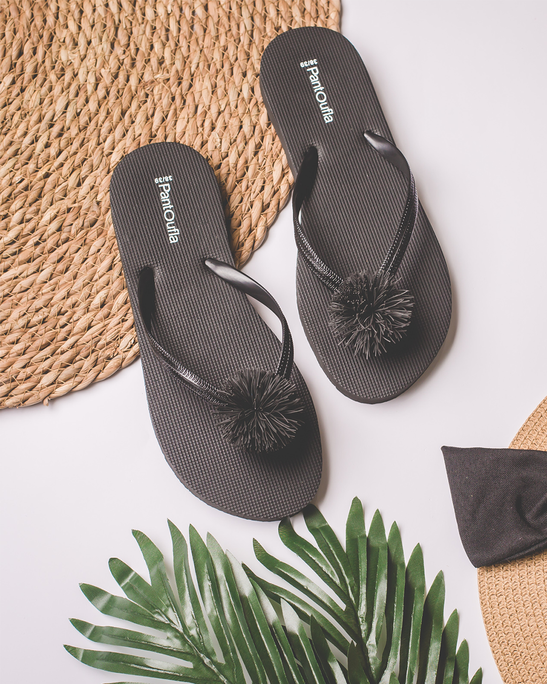 Women's slipper embroidered ball threads