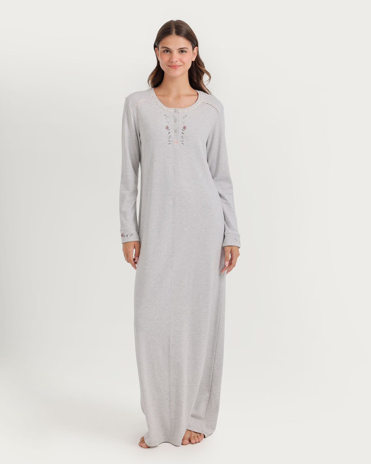 Henley nightgown with floral embroidery