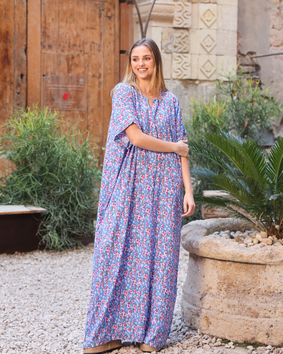 147 قميص فسكوز نص كم مشجر